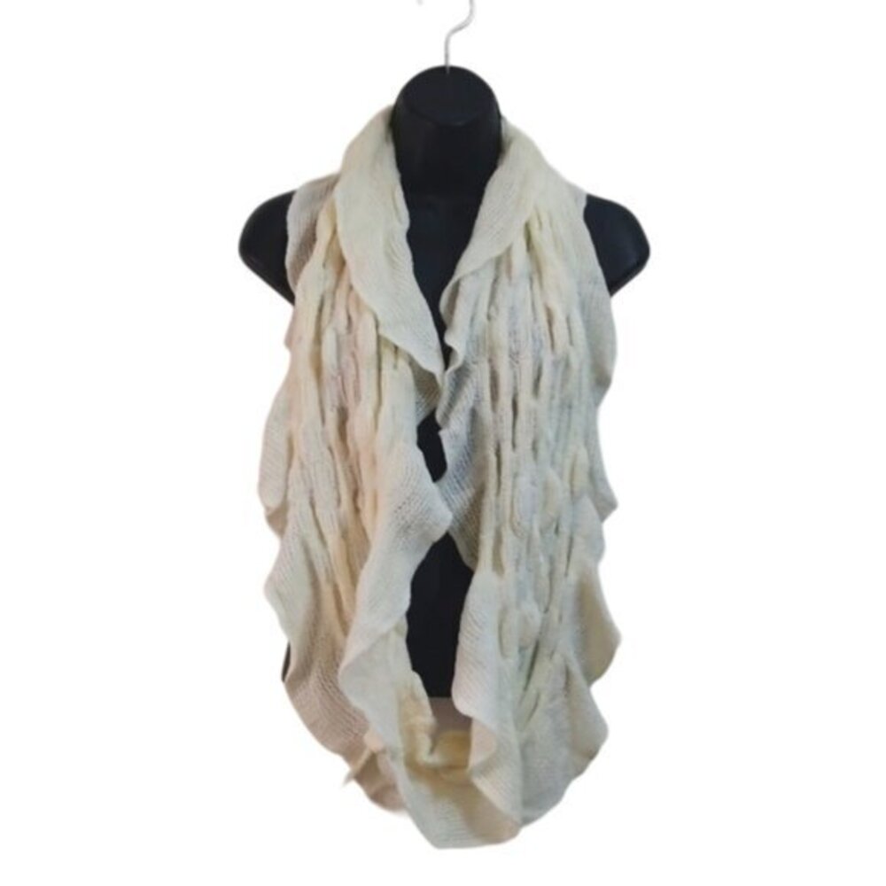Women's White Cream Infinity Wrap Scarf EUC #6335